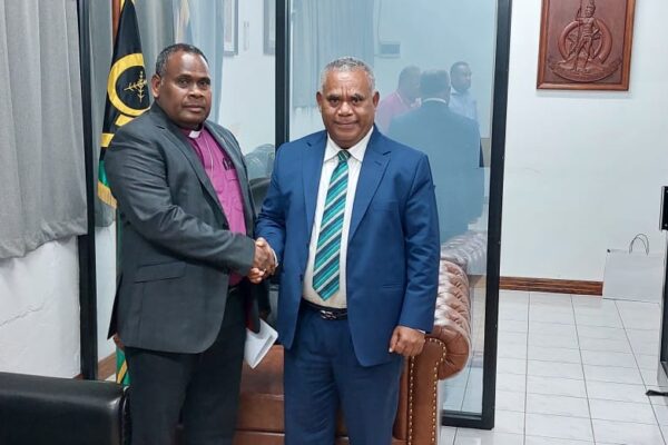 Archbishop Leonard with the Prime Minister of Vanuatu